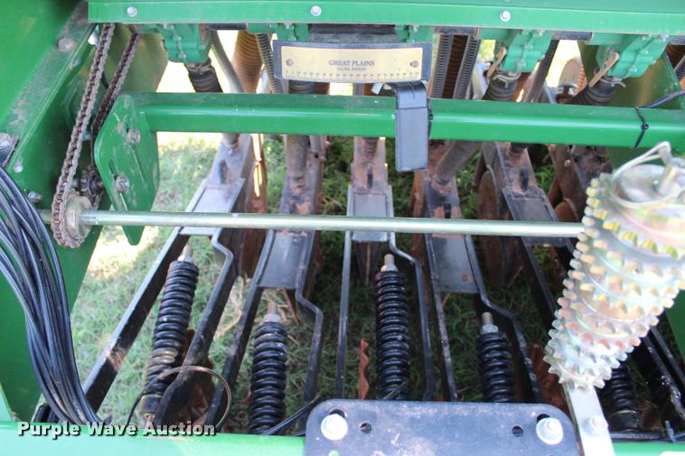image for item L1957 Great Plains 3P806NT-1375 no-till grain drill