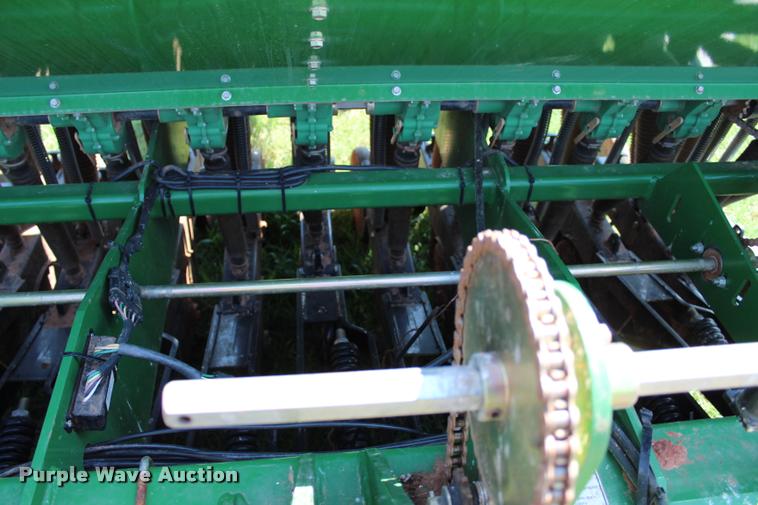 image for item L1957 Great Plains 3P806NT-1375 no-till grain drill