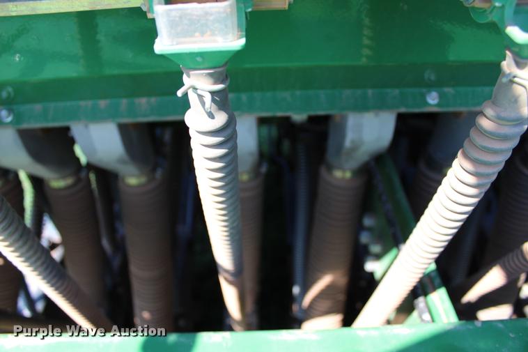 image for item L1957 Great Plains 3P806NT-1375 no-till grain drill