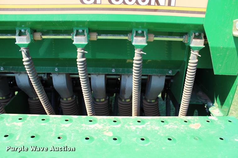 image for item L1957 Great Plains 3P806NT-1375 no-till grain drill