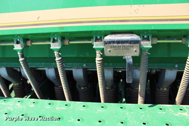 image for item L1957 Great Plains 3P806NT-1375 no-till grain drill