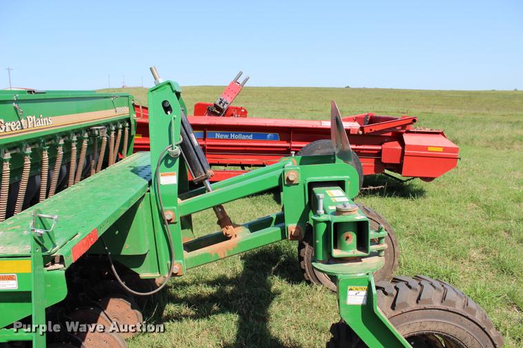 image for item L1957 Great Plains 3P806NT-1375 no-till grain drill