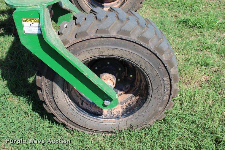 image for item L1957 Great Plains 3P806NT-1375 no-till grain drill