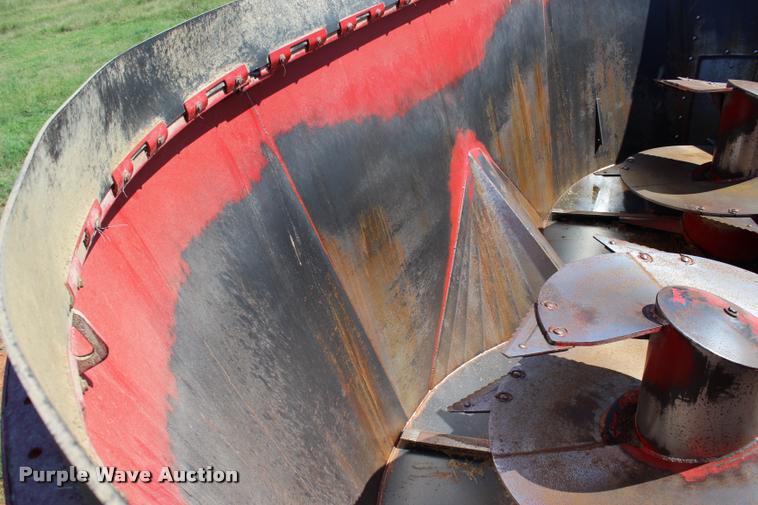 image for item L1959 2015 Schuler MS875 vertical mixer feed wagon