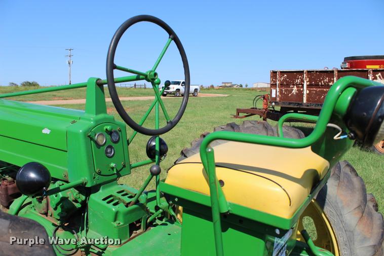 image for item L1961 1953 John Deere 50 tractor