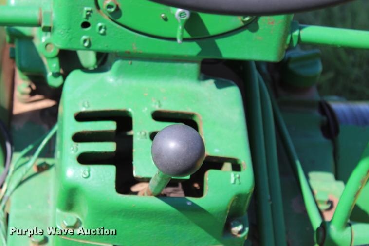 image for item L1961 1953 John Deere 50 tractor