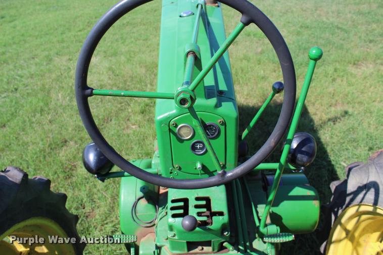 image for item L1961 1953 John Deere 50 tractor