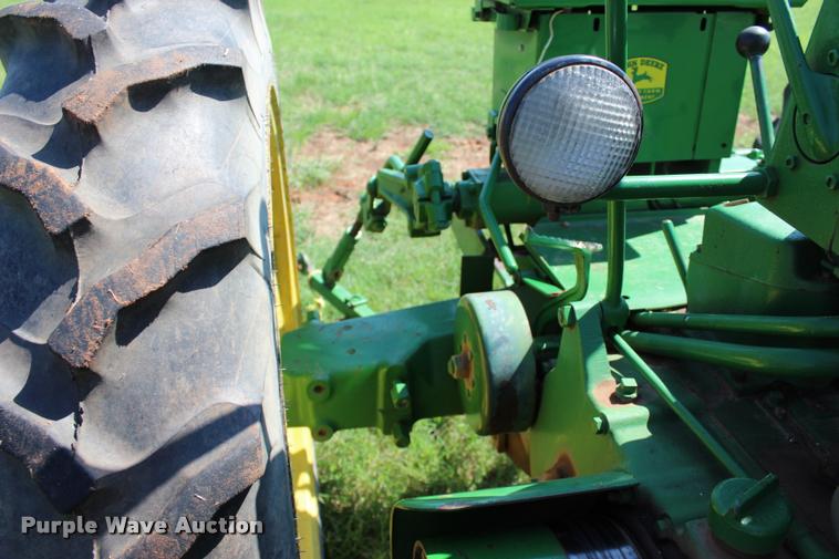 image for item L1961 1953 John Deere 50 tractor