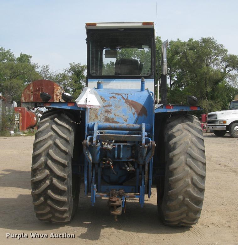 image for item L2265 Ford FW60 4WD tractor