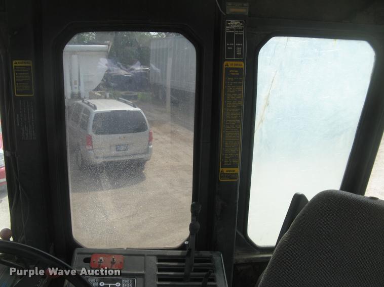 image for item L2265 Ford FW60 4WD tractor