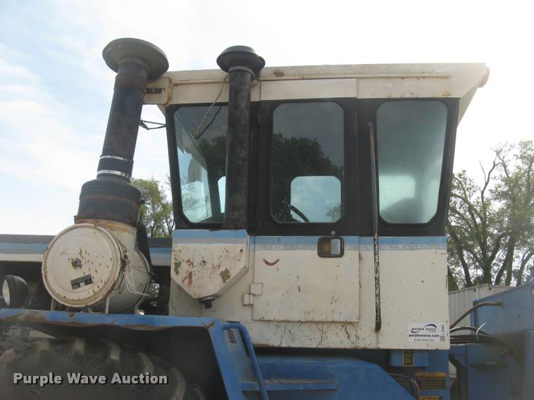 image for item L2265 Ford FW60 4WD tractor