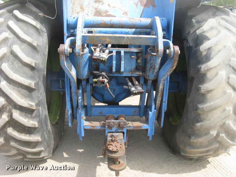 image for item L2265 Ford FW60 4WD tractor