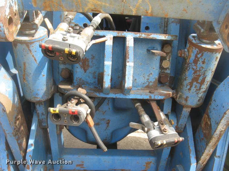 image for item L2265 Ford FW60 4WD tractor