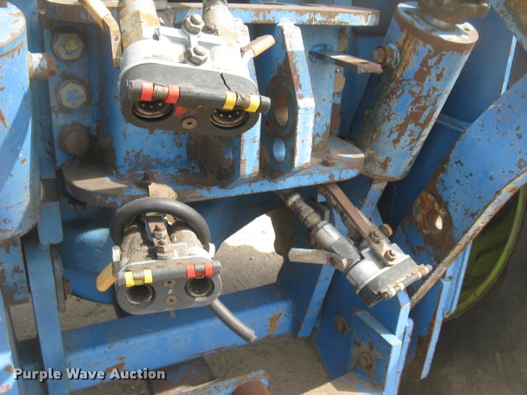 image for item L2265 Ford FW60 4WD tractor