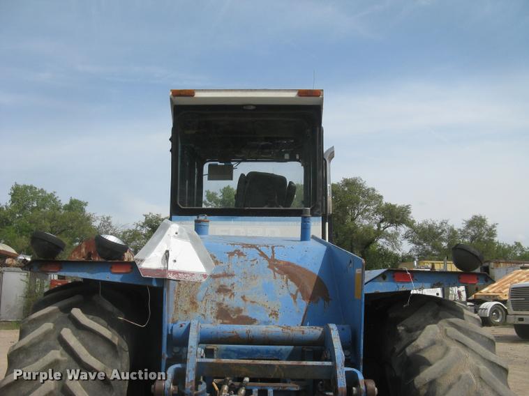 image for item L2265 Ford FW60 4WD tractor