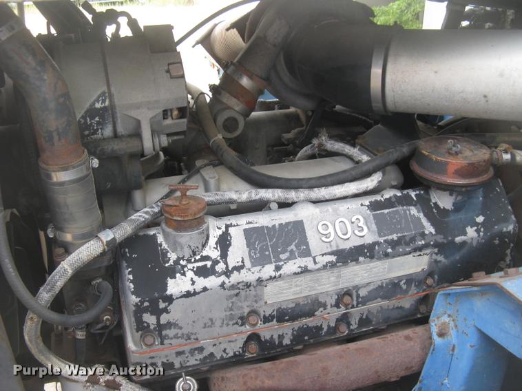 image for item L2265 Ford FW60 4WD tractor