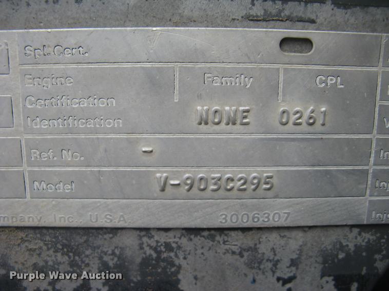 image for item L2265 Ford FW60 4WD tractor