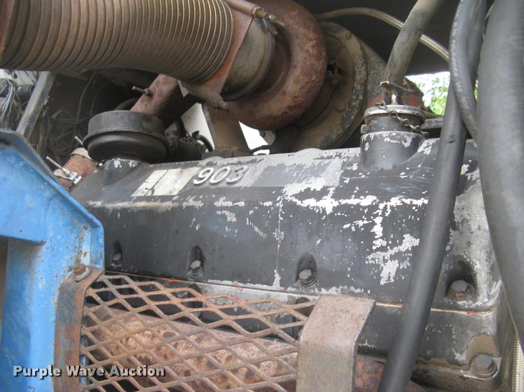 image for item L2265 Ford FW60 4WD tractor