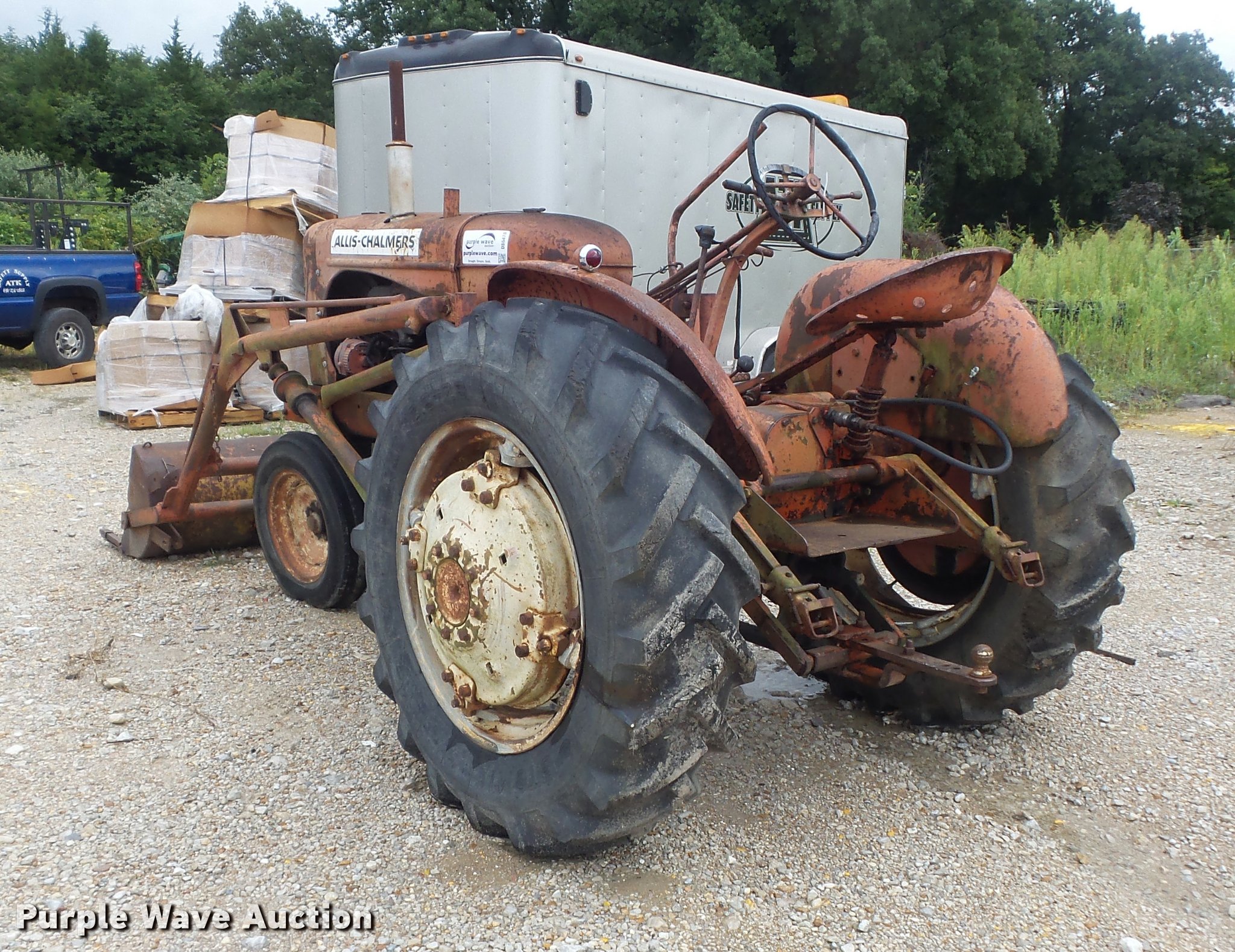 Allis Chalmers WD45 tractor in Cedar Hill, MO Item DB6478 sold