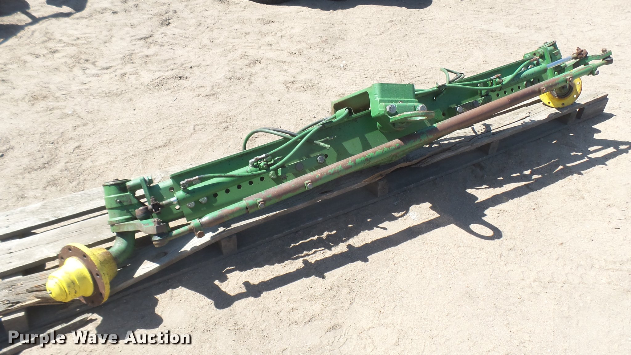 John Deere rear combine axle in Kinsley, KS Item DE9677 sold Purple