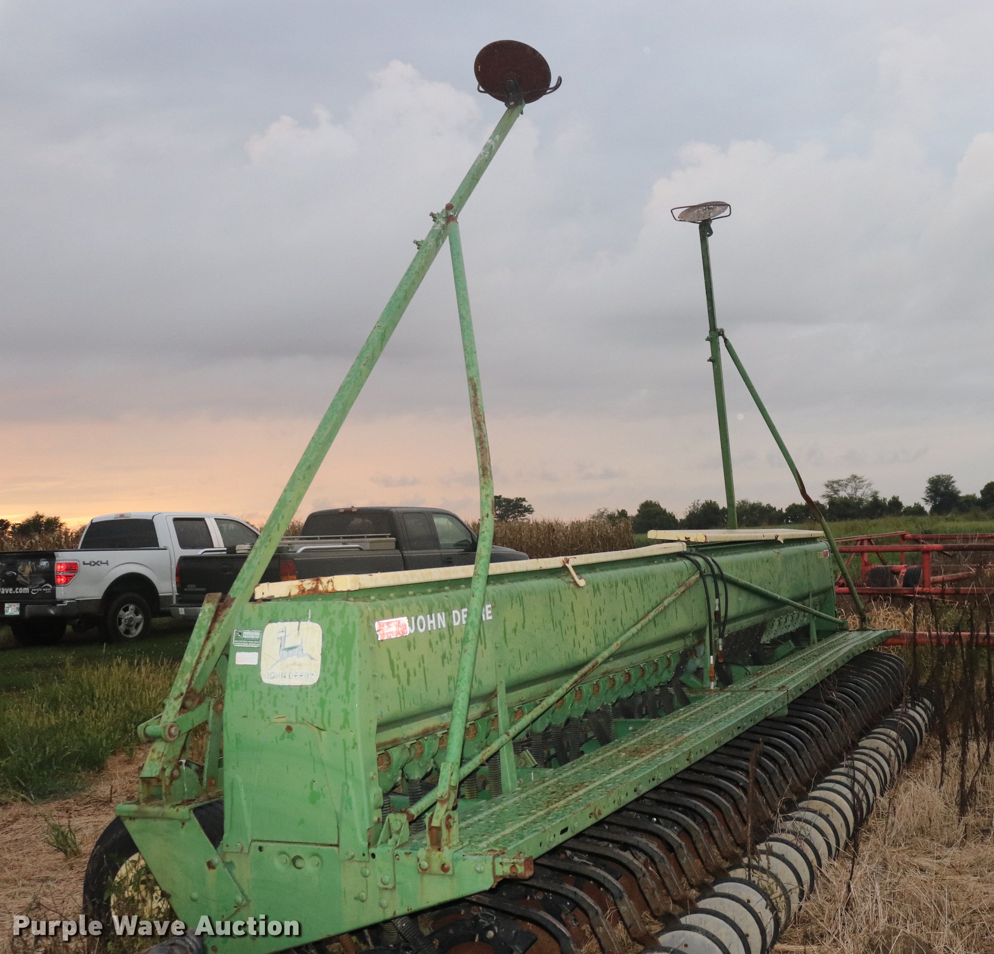 John Deere split row grain drill in Elaine, AR Item DQ9444 sold