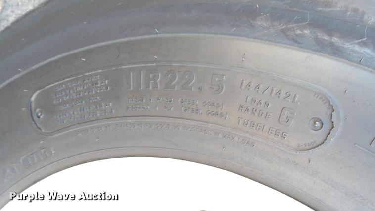 image for item DA1106 2007 Utility 300R refrigerated van trailer