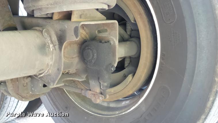 image for item DA1106 2007 Utility 300R refrigerated van trailer