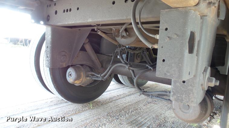 image for item DA1106 2007 Utility 300R refrigerated van trailer