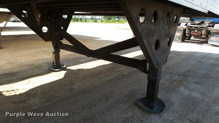 image for item DA1106 2007 Utility 300R refrigerated van trailer