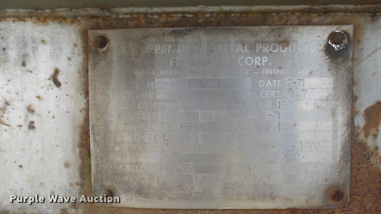 image for item DB3435 1971 Fruehauf TKG-F2-EDT tank trailer