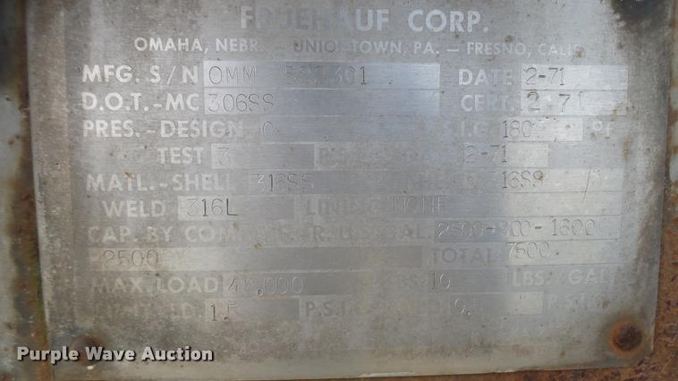 image for item DB3435 1971 Fruehauf TKG-F2-EDT tank trailer