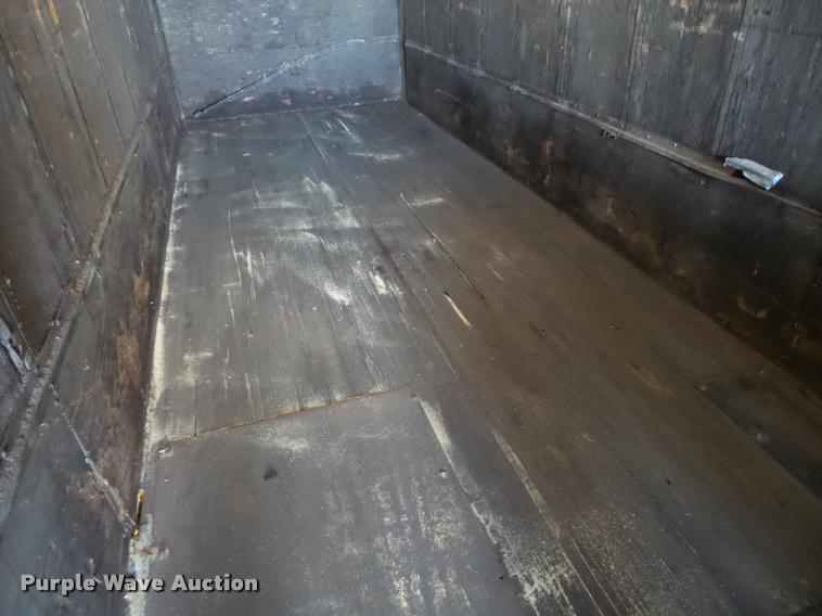 image for item DB4103 1970 Fruehauf FBZ-F2-40 dry van trailer