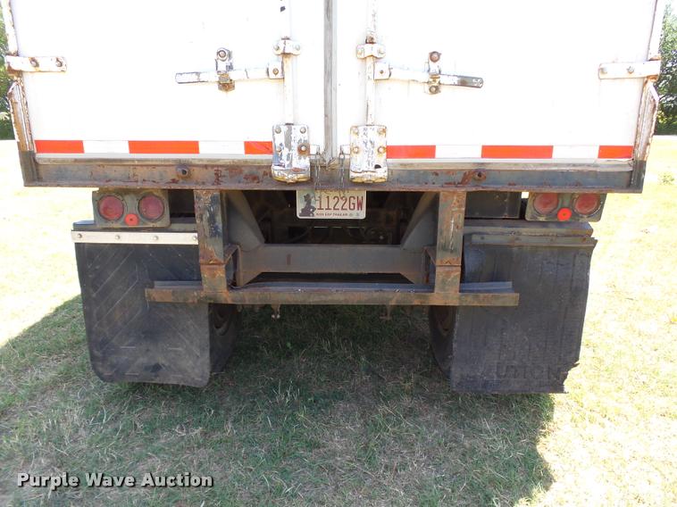 image for item DB4103 1970 Fruehauf FBZ-F2-40 dry van trailer