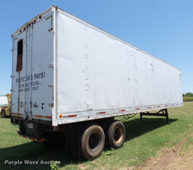 image for item DB4104 1975 Fruehauf FBZ9-F2-40 dry van trailer