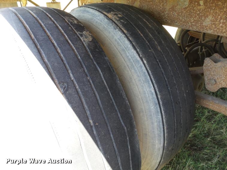 image for item DB4108 1994 Great Dane 6911TJWN-53 dry van trailer