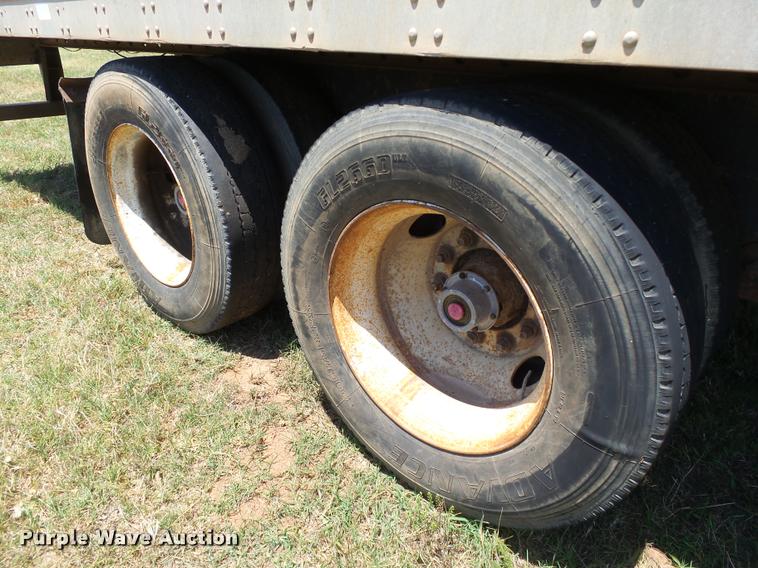 image for item DB4110 1996 Trailmobile G1JA-1RAY dry van trailer