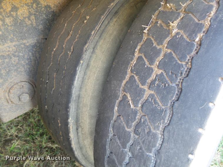 image for item DB4110 1996 Trailmobile G1JA-1RAY dry van trailer