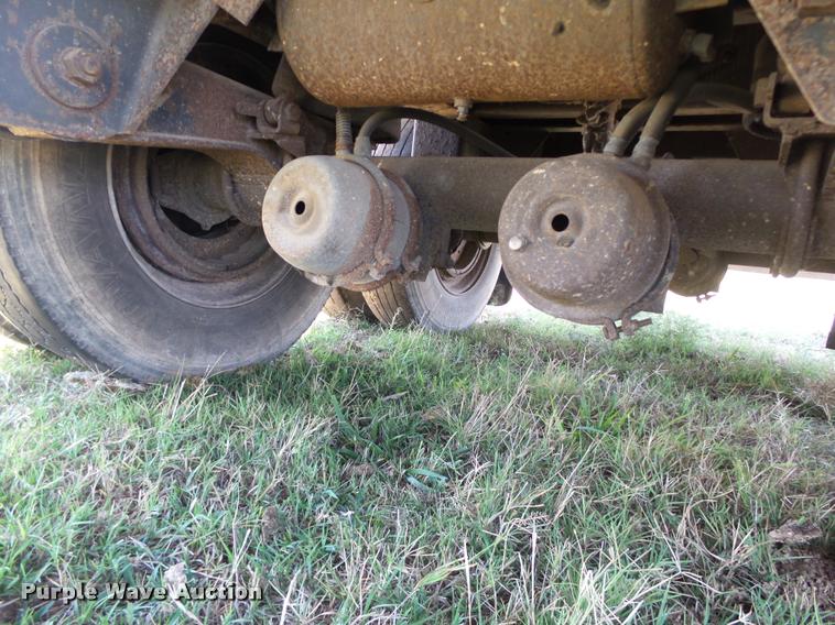 image for item DB4110 1996 Trailmobile G1JA-1RAY dry van trailer