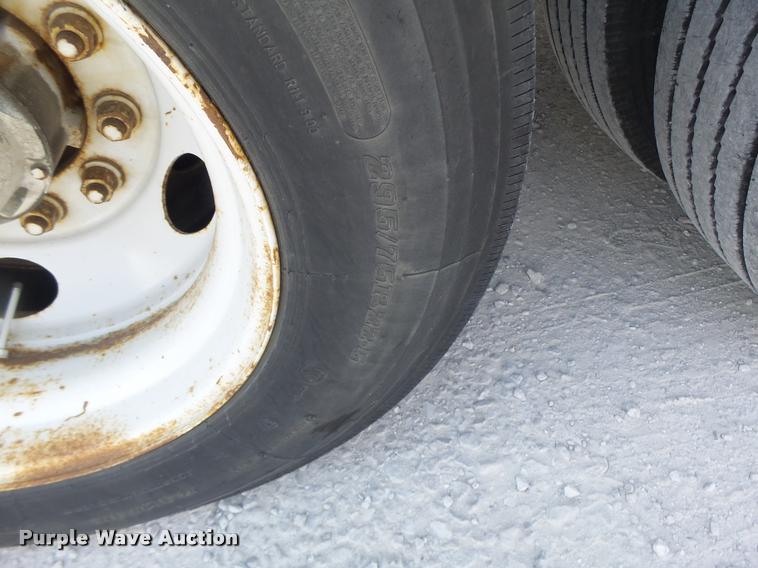 image for item DB5859 2000 Wabash SSI 3310 side curtain trailer