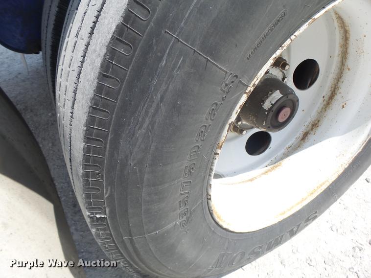 image for item DB5859 2000 Wabash SSI 3310 side curtain trailer