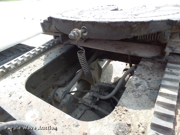 image for item DB5879 1992 Ford L9000 semi truck