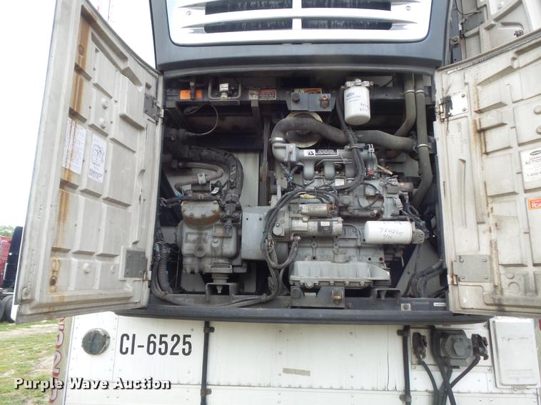 image for item DB6444 2009 Utility 3000R refrigerated van trailer