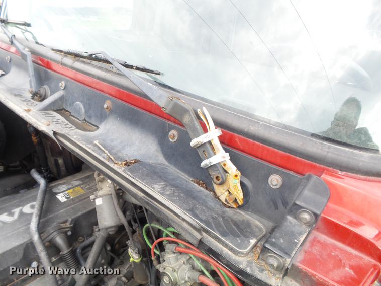 image for item DB6445 2009 Volvo VNL semi truck