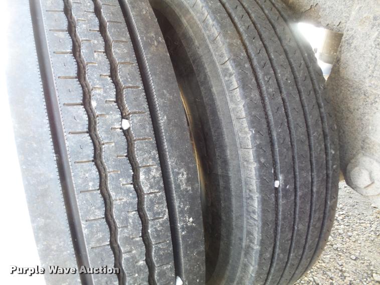 image for item DB6453 1997 Timpte Split Tub double hopper bottom grain trailer