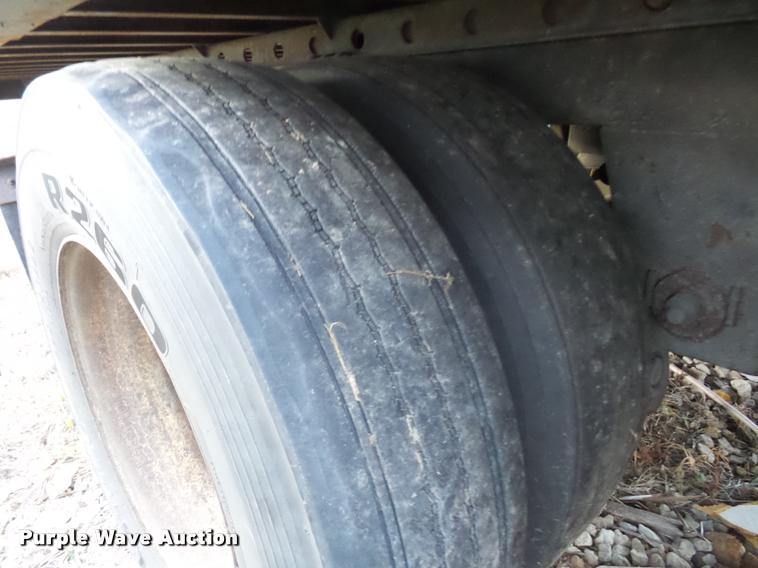 image for item DB6456 2009 Utility 300R refrigerated van trailer