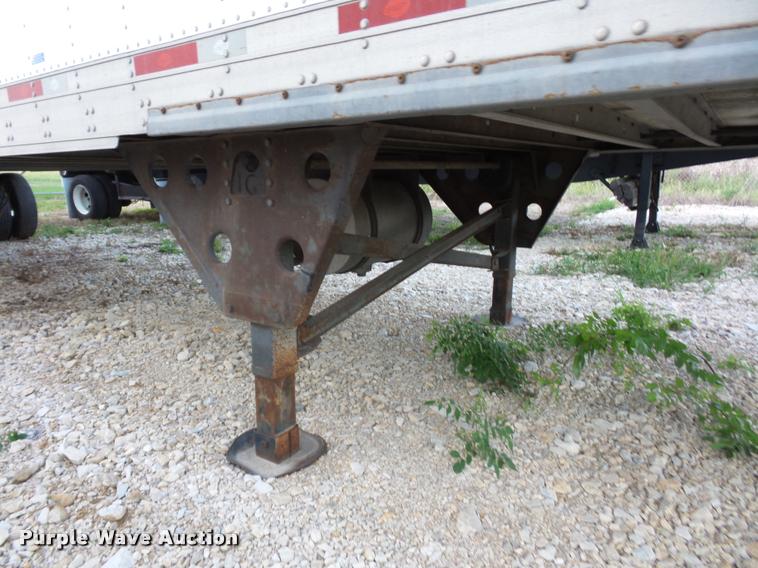 image for item DB6456 2009 Utility 300R refrigerated van trailer