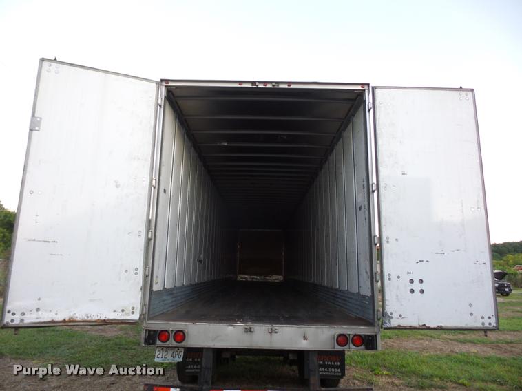 image for item DB6458 2011 Utility 4000D-X dry van trailer