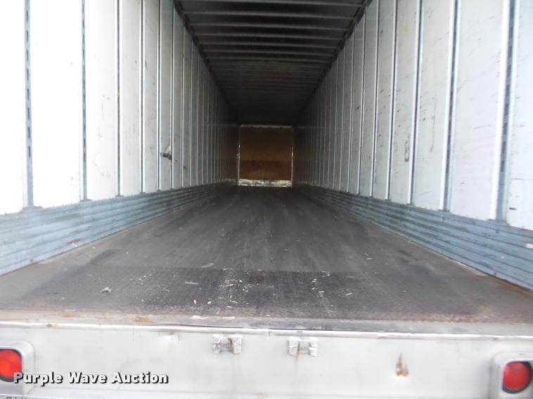 image for item DB6458 2011 Utility 4000D-X dry van trailer