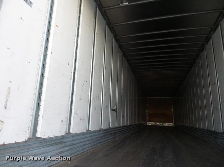 image for item DB6458 2011 Utility 4000D-X dry van trailer