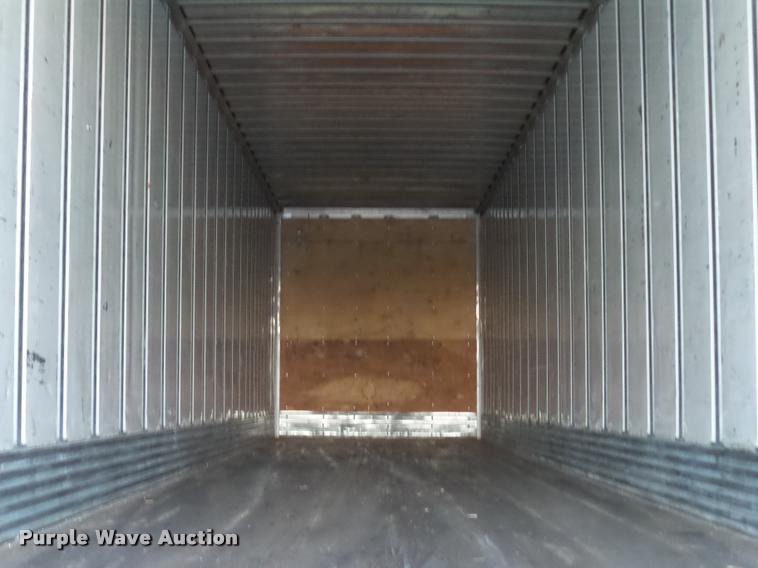 image for item DB6458 2011 Utility 4000D-X dry van trailer